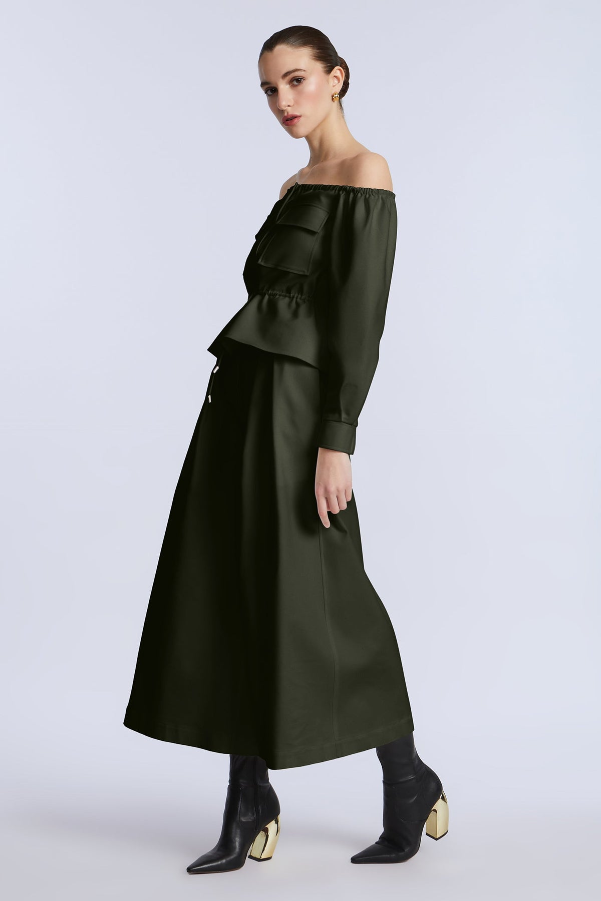 Pleated Front Crop Pant