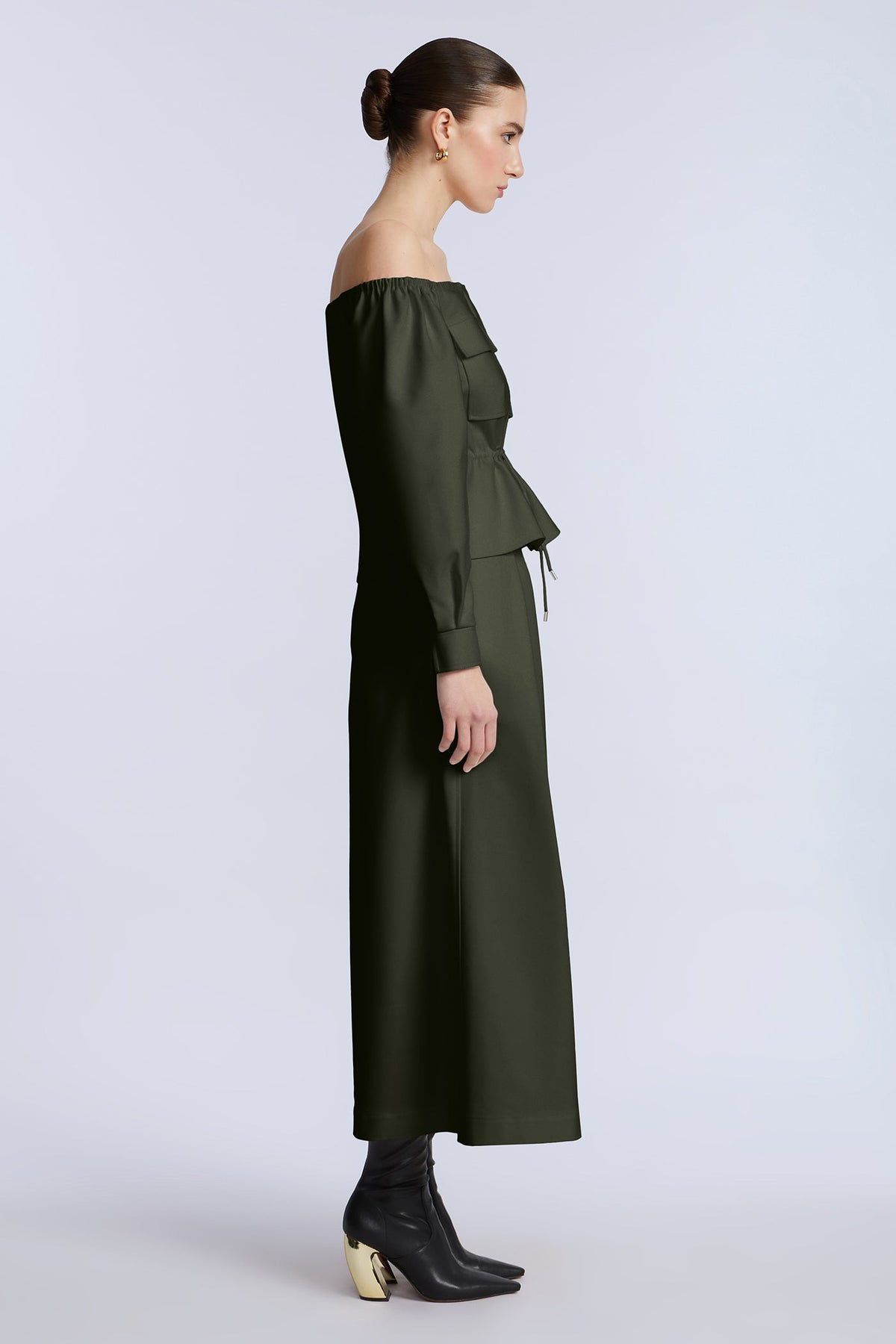 Pleated Front Crop Pant