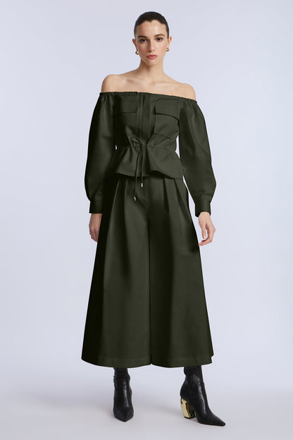 Pleated Front Crop Pant